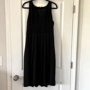 Ann Taylor size 10 black dress with pleated detail
